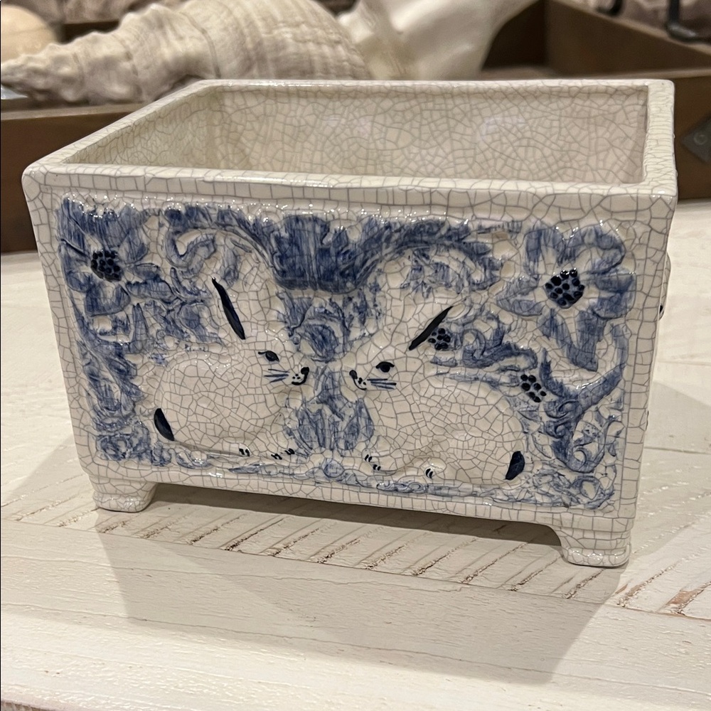 The Potting Shed Dedham Rabbit Pottery Decorative Box